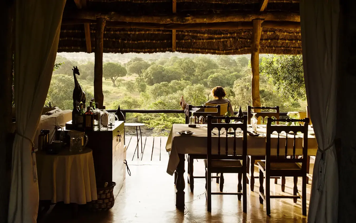 Open-air dining pavilion overlooking savanna landscape, Serian “The Original”, Maasai Mara, Kenya