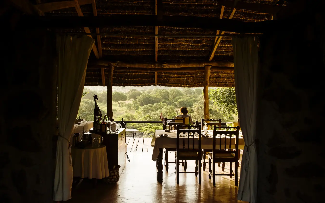 Open-air dining pavilion overlooking savanna landscape, Serian “The Original”, Maasai Mara, Kenya